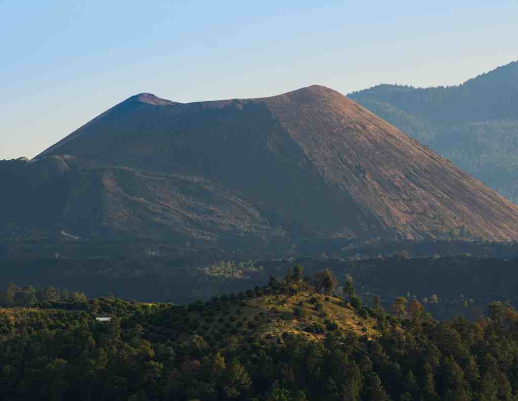 Recorridos al Cráter del volcán Paricutín volcan paricutin