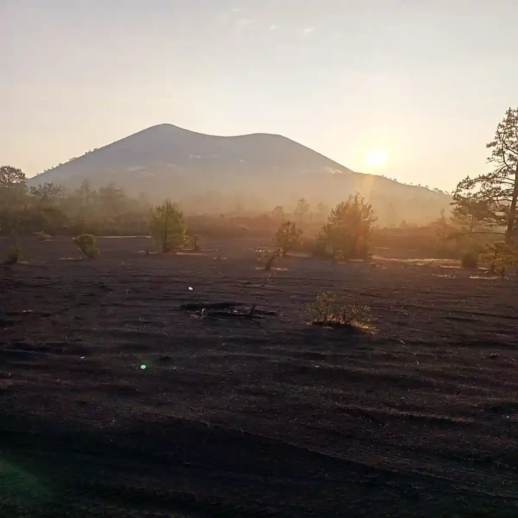 Recorridos al Cráter del volcán Paricutín volcan paricutin