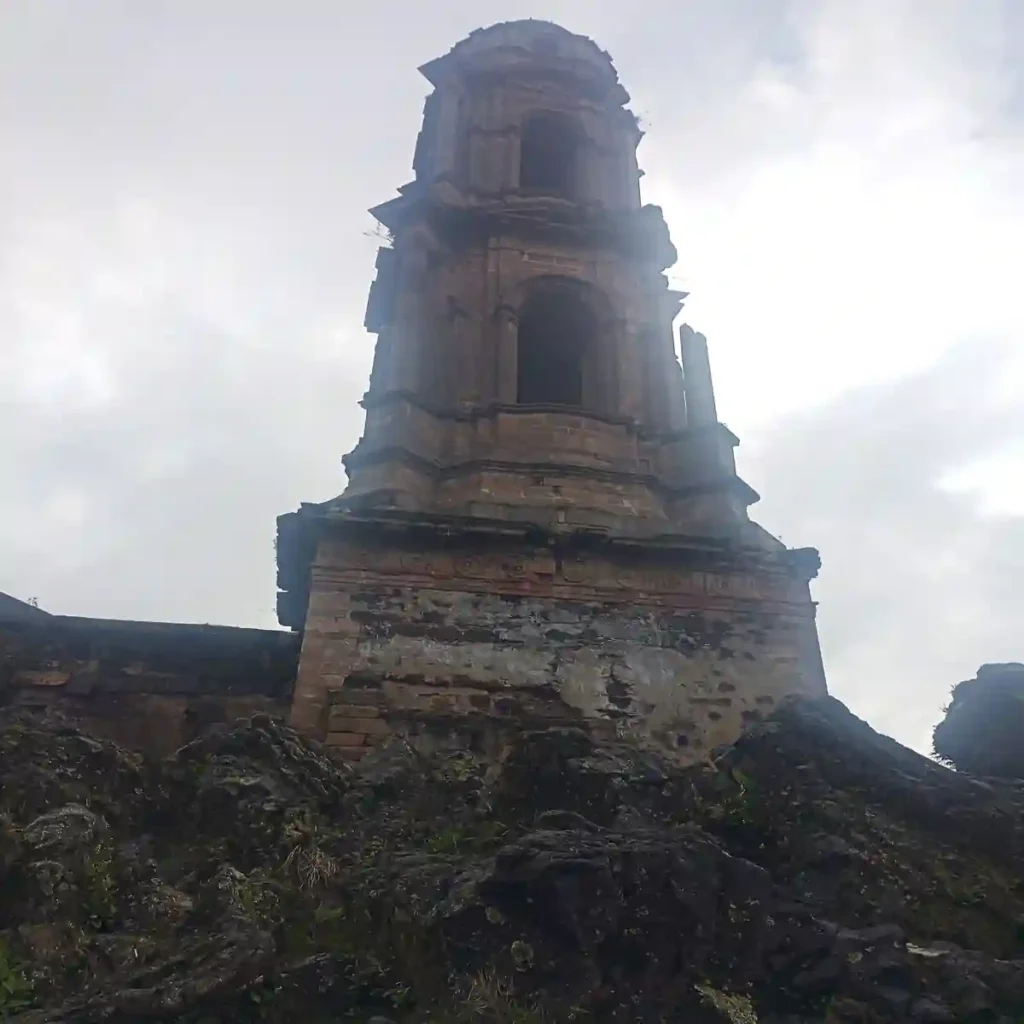 Recorridos al Cráter del volcán Paricutín volcan paricutin