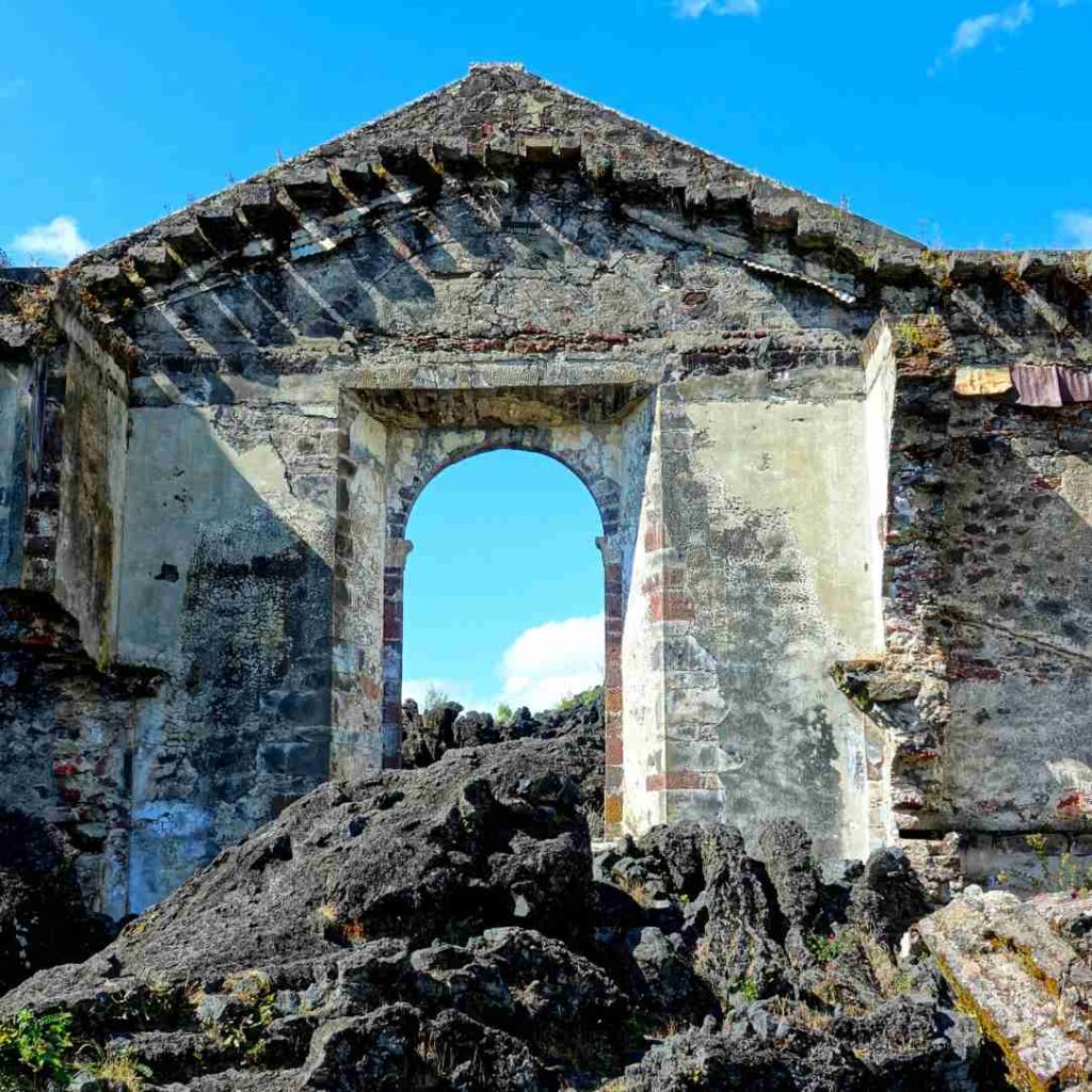 Recorridos al Cráter del volcán Paricutín volcan paricutin