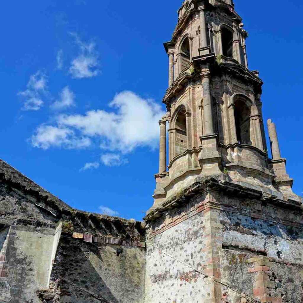 Recorridos al Cráter del volcán Paricutín volcan paricutin