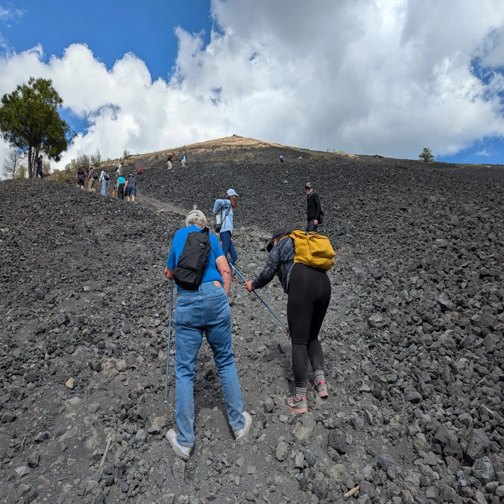 Recorridos al Cráter del volcán Paricutín volcan paricutin