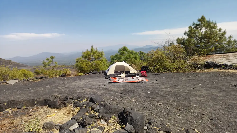 Recorridos al Cráter del volcán Paricutín campamento_paricutin